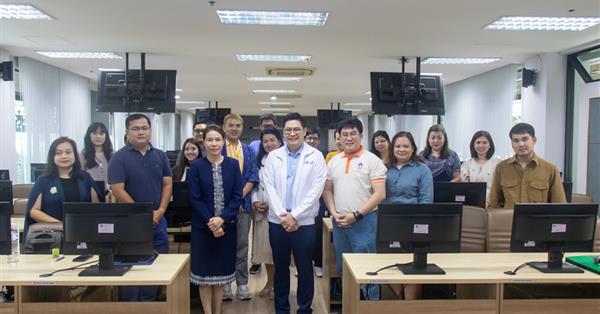 คณะศิลปศาสตร์จัดโครงการพัฒนาอาจารย์ตามกรอบมาตรฐานวิชาชีพ (UP-PSF) “การอบรมเทคนิคการเขียนผลงานเพื่อเตรียมความพร้อมเข้าสู่ Thailand PSF และ UKPSF”